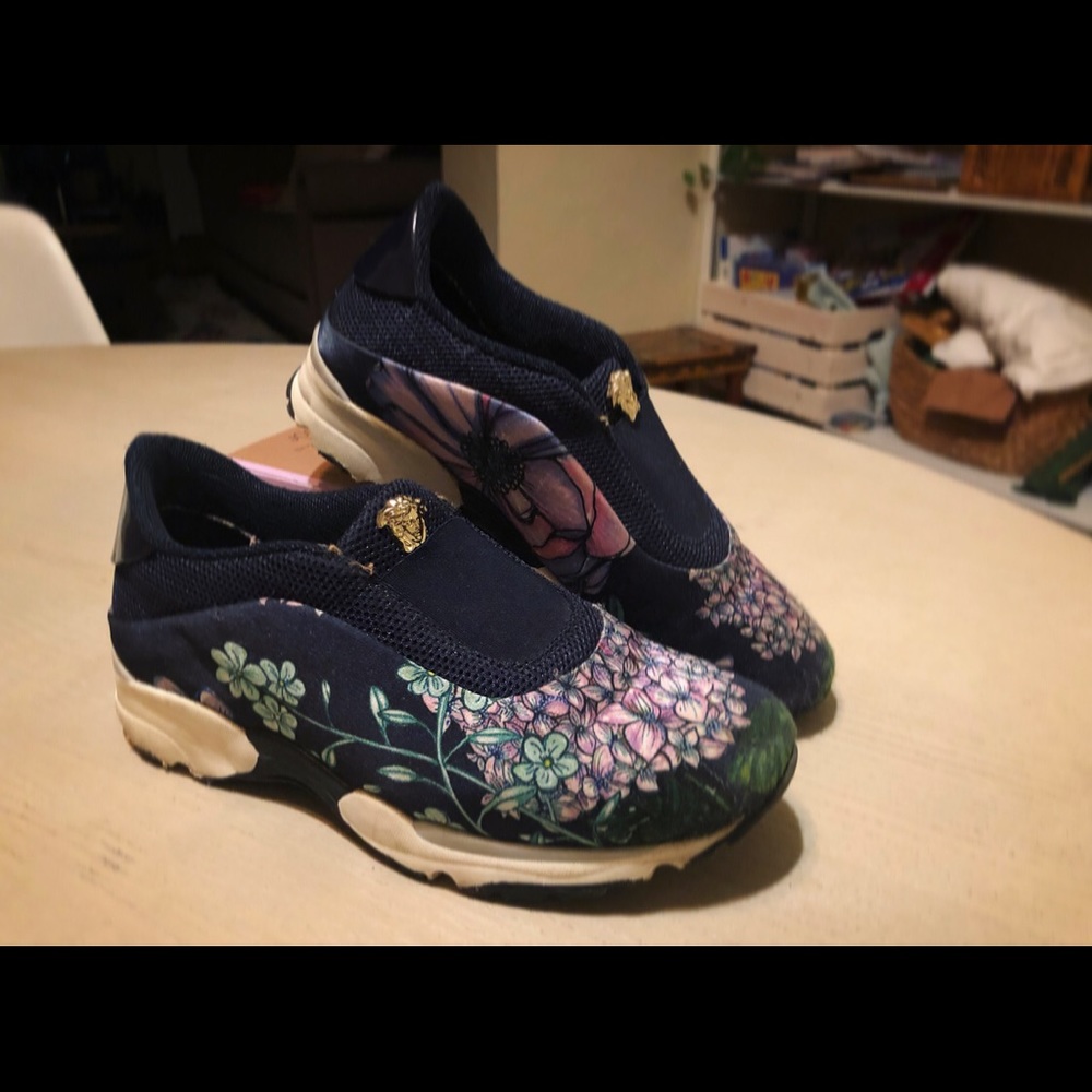 Versace sneakers floral
